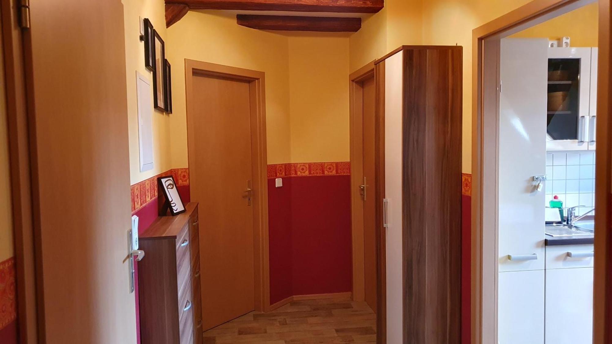 Ferienwohnung Im Gutshof Direkt Gegenueber Dem Schloss, Rhododendronpark Mit Terrasse Und Wlan Kromlau Kültér fotó